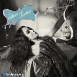 دانلود آهنگ Silver Lining از Laufey + ترجمه